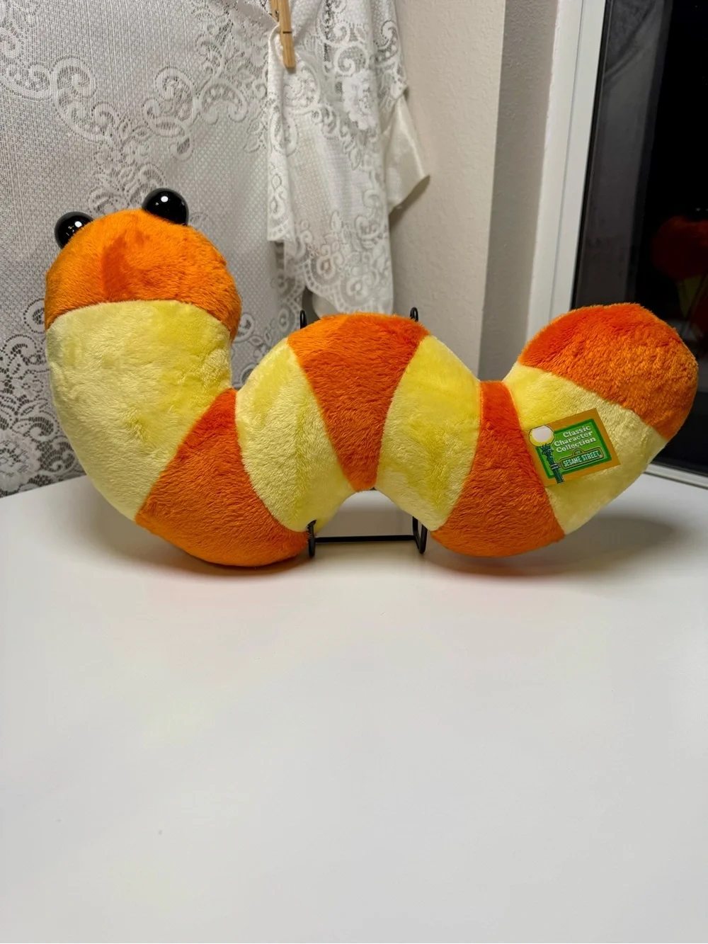 2021 Slimey The Worm Plush Sesame Street Workshop- SeaWorld- 17 Inches